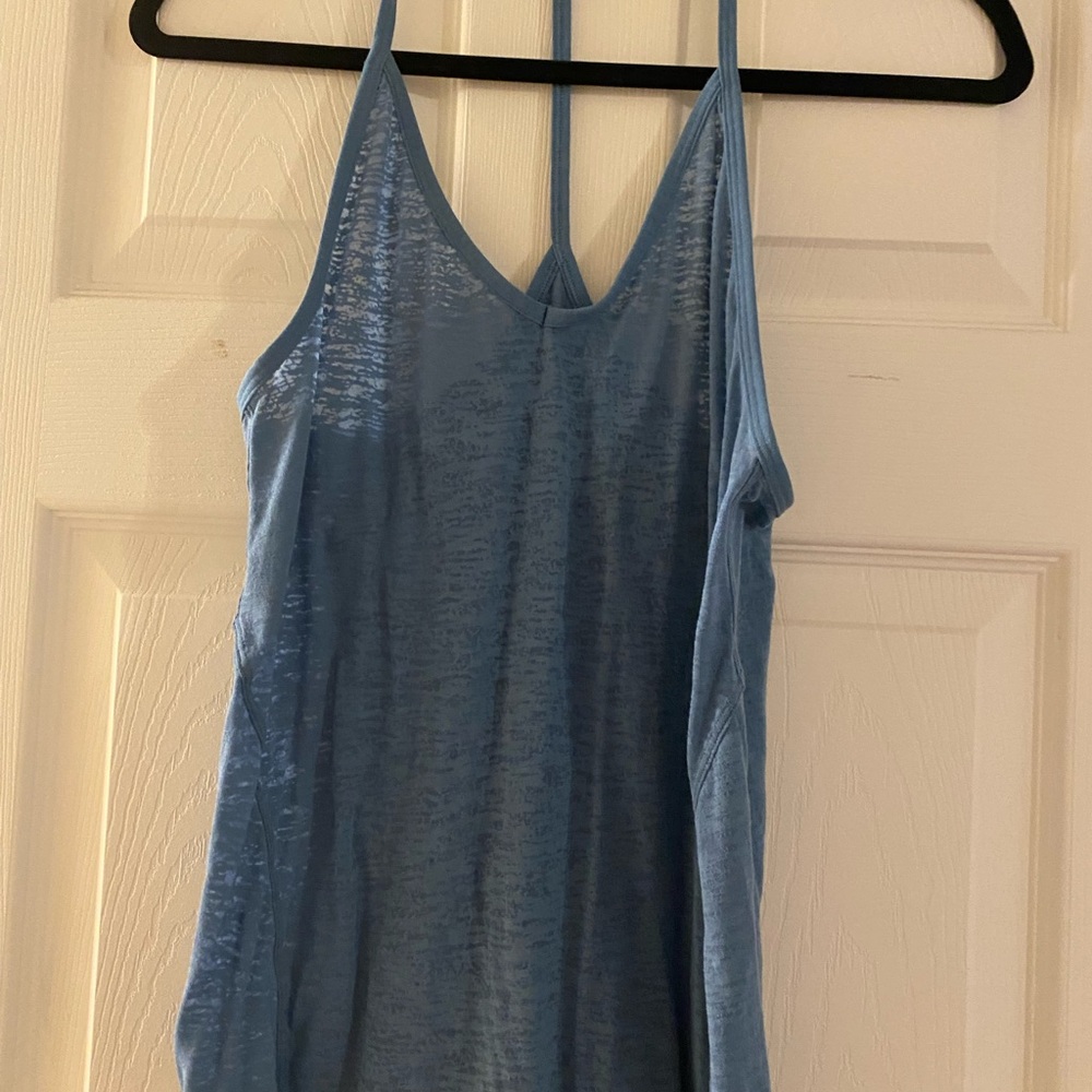 Lululemon tie back yoga tank size 6